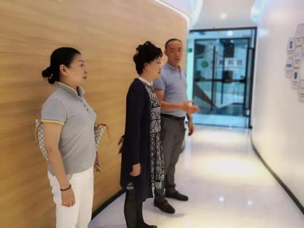 赣江南昌经开区领导受邀访问28圈加速器，为优质项目落地南昌创造新机遇